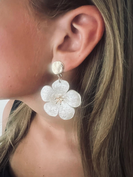 'Vibey flower' oorbellen