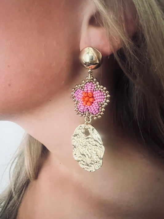 'Gold flower' oorbellen