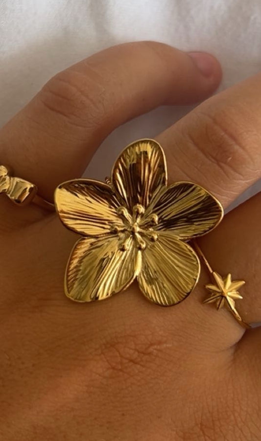 Flower' ring