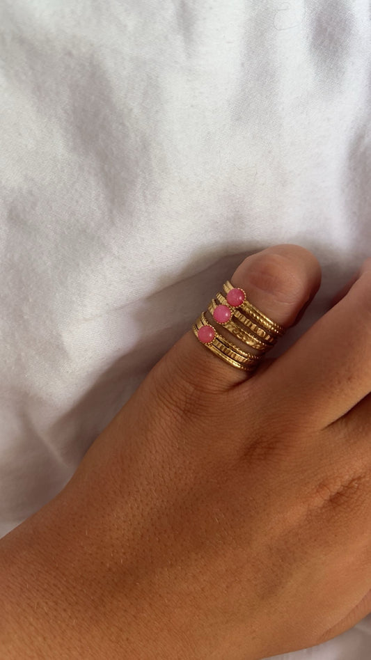 'Retro pink' ring