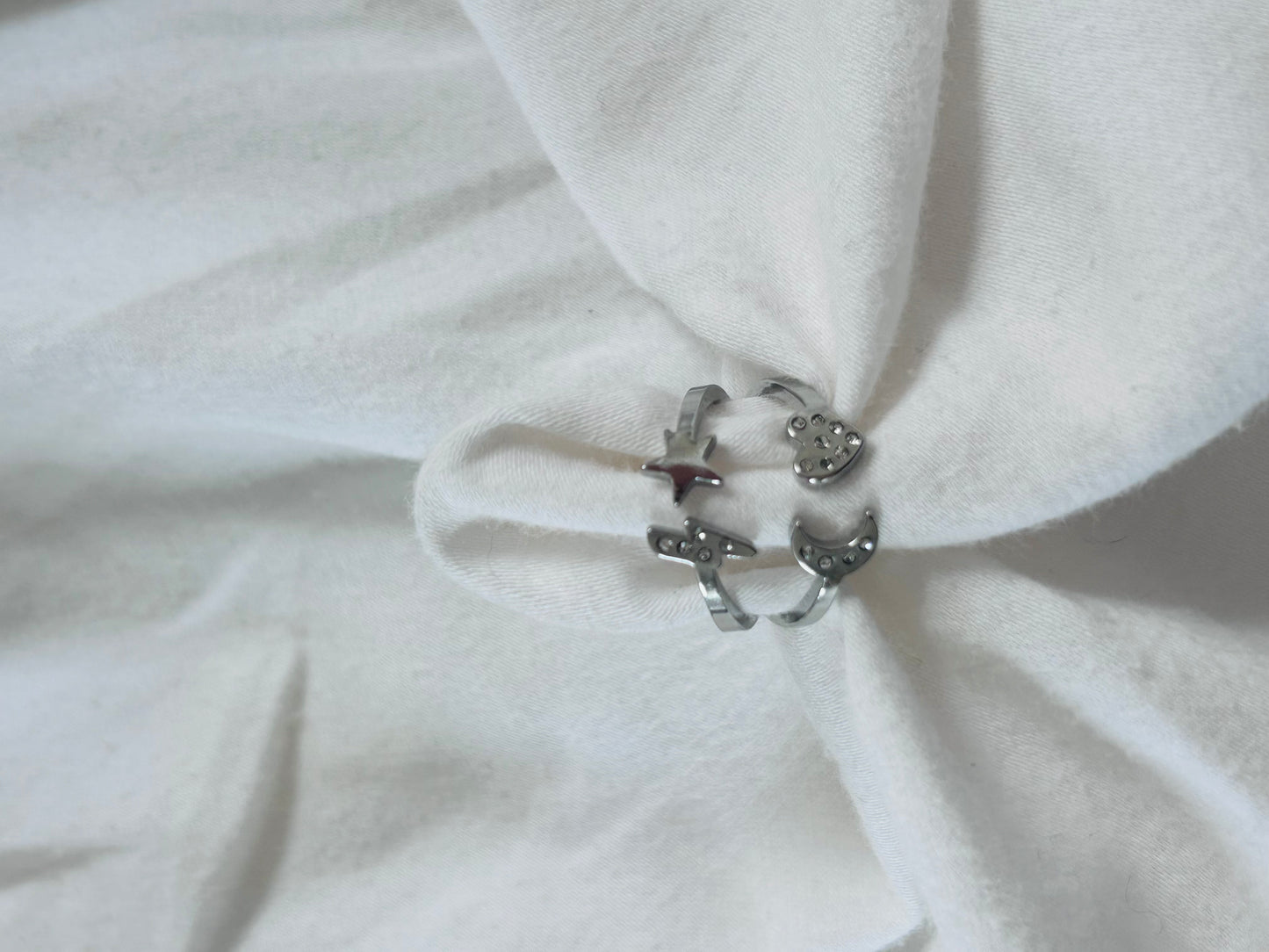 'Double trouble' ring