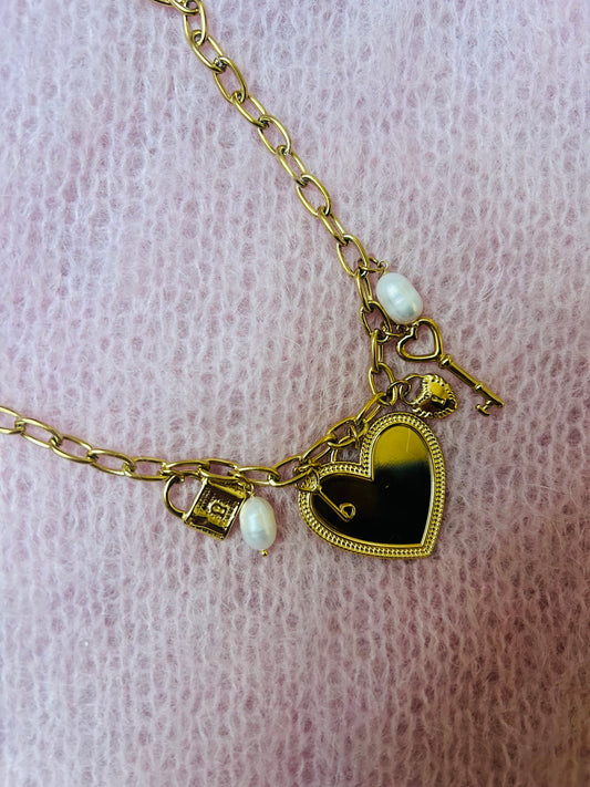 “Love Life” ketting