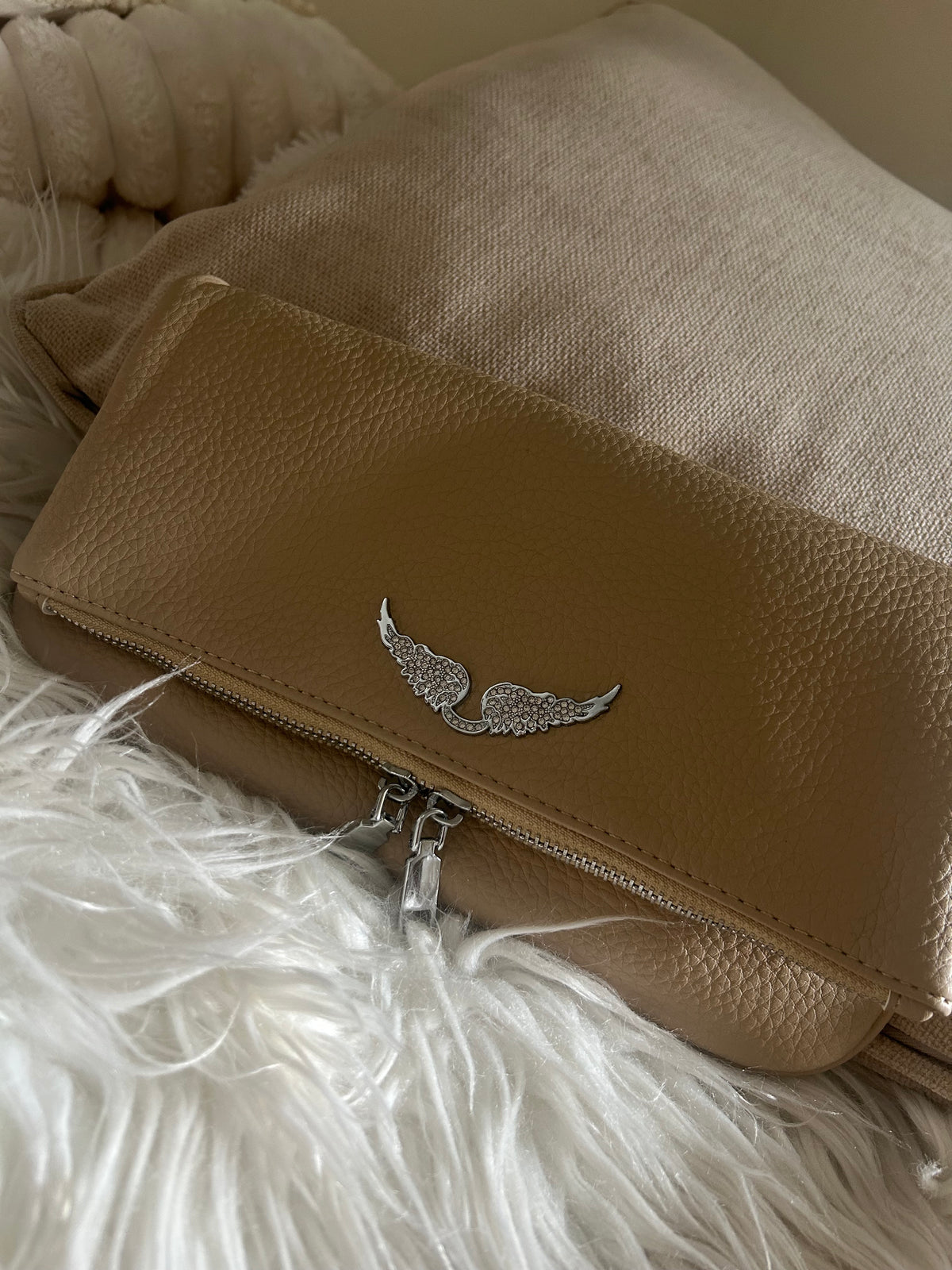“Wingbag” beige L