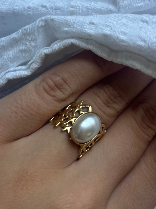 “Sea Pearl” ring