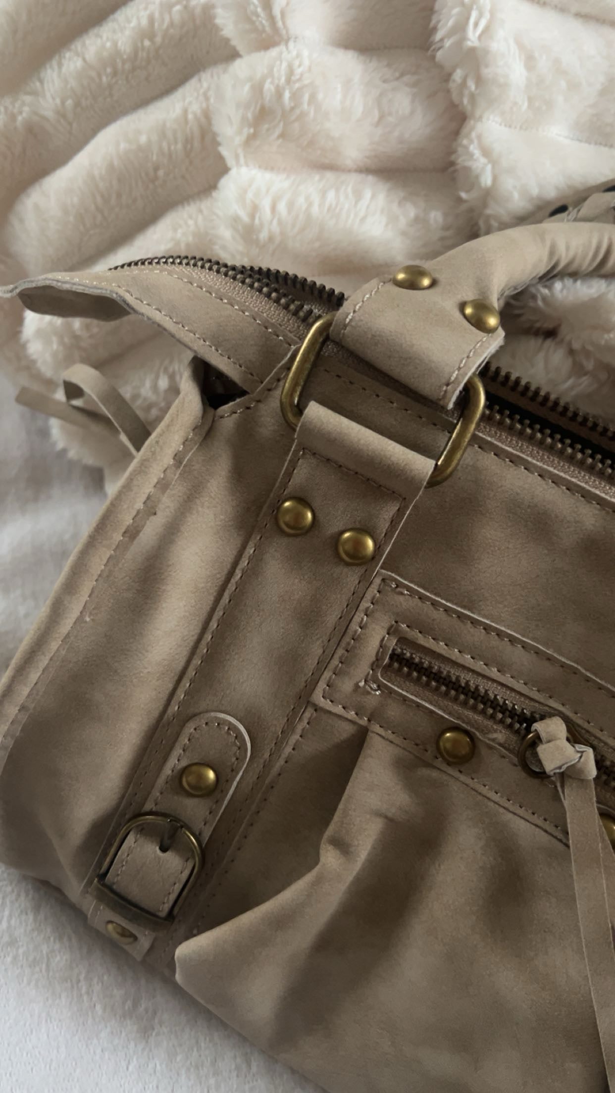 “Claire” citybag beige