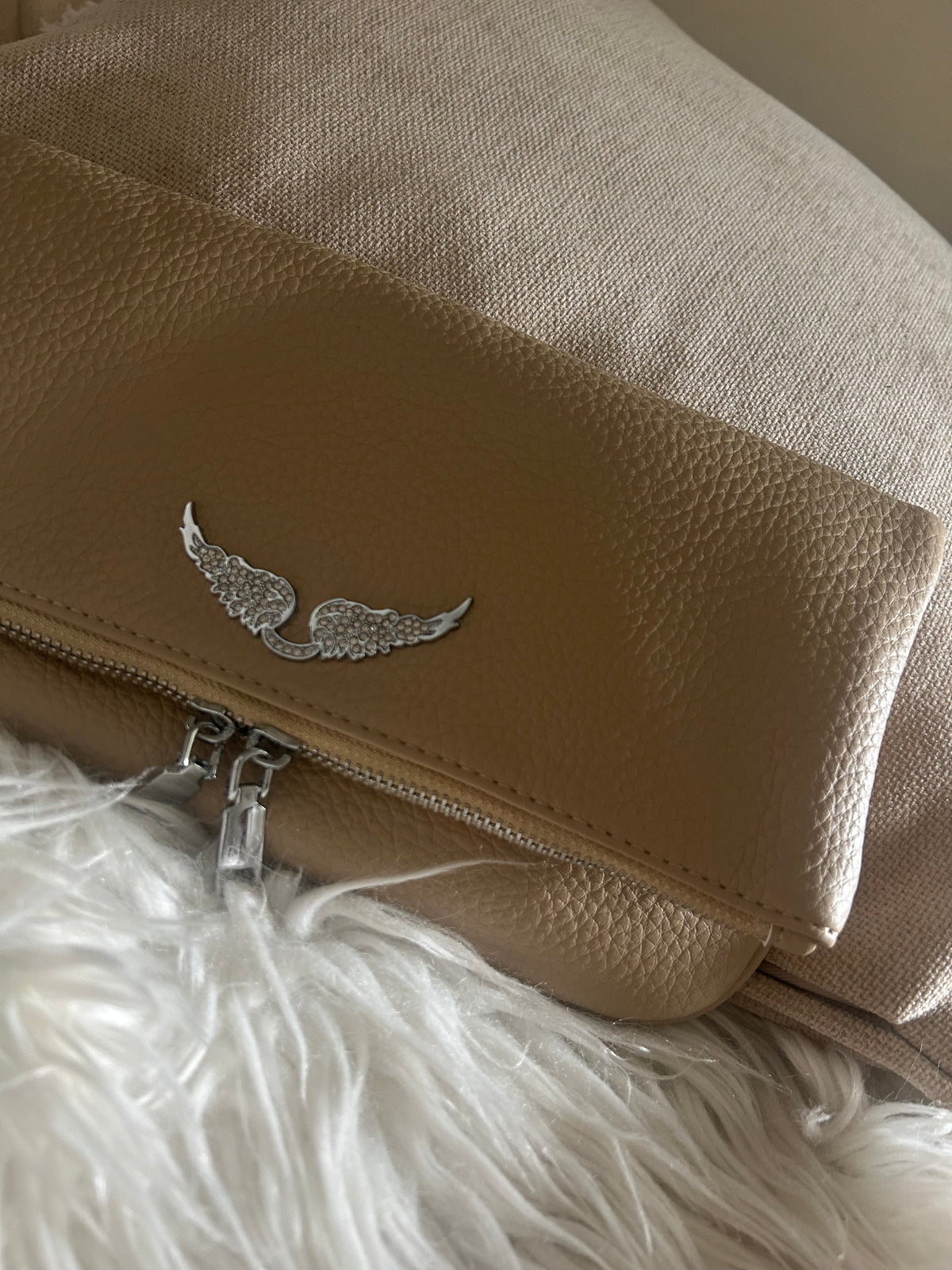 “Wingbag” beige L