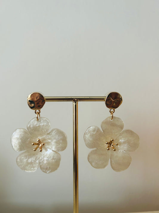 'Vibey flower' oorbellen